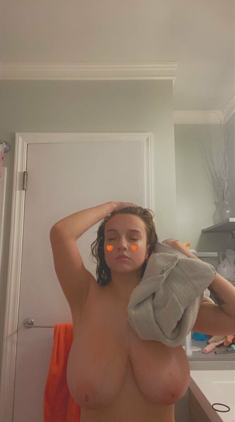 Brooke Mattson erotic star picture