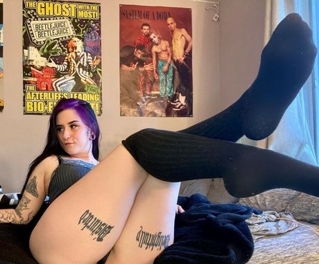 Witch bitch99 exclusive model galleries