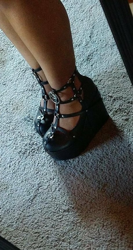 small dick shemale onlyfans art porn image