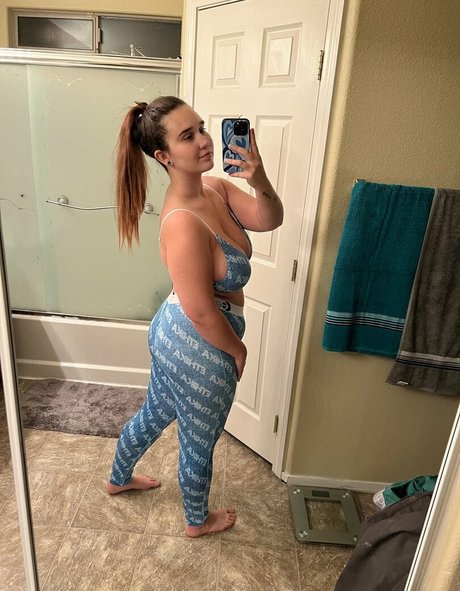 huge shemale onlyfans beautiful porn image