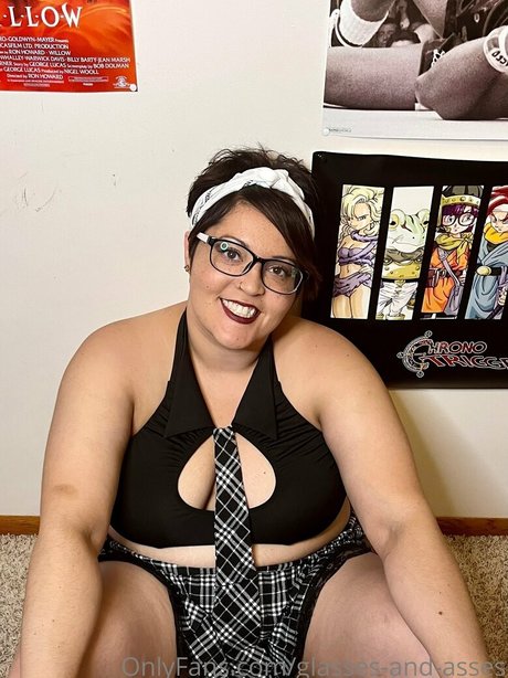 glasses and asses star adult pics