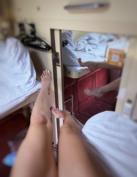 Reebeeca pornstar nude picture