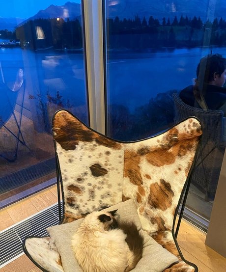 Amber Lee Lockhart exclusive model image