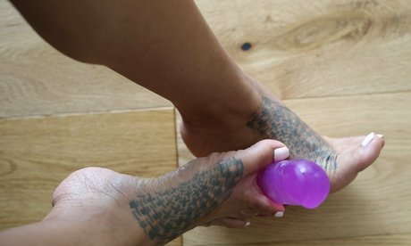 asianfootworship pretty actress gallery