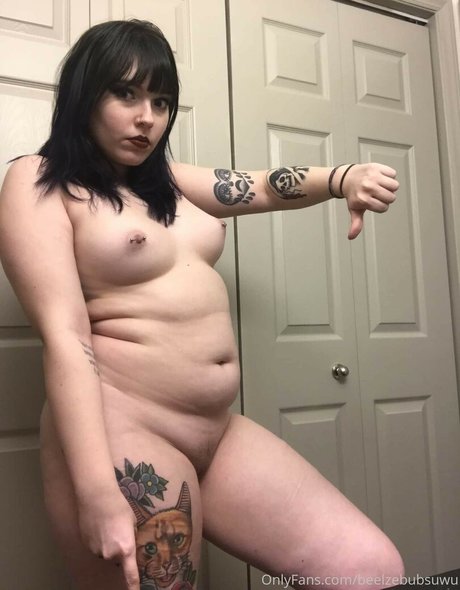 beelzebubsuwu nude thumbnail