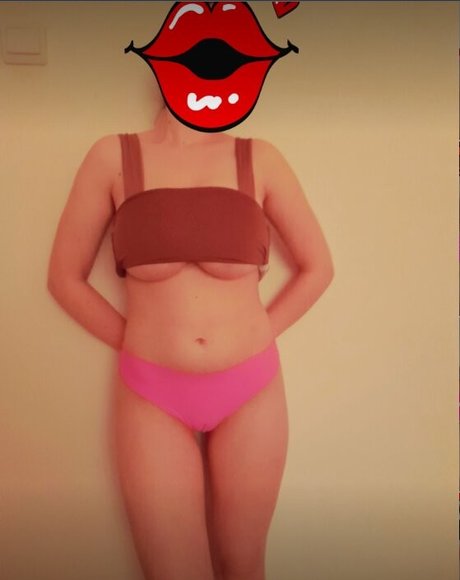 huge shemale onlyfans free sexy photo