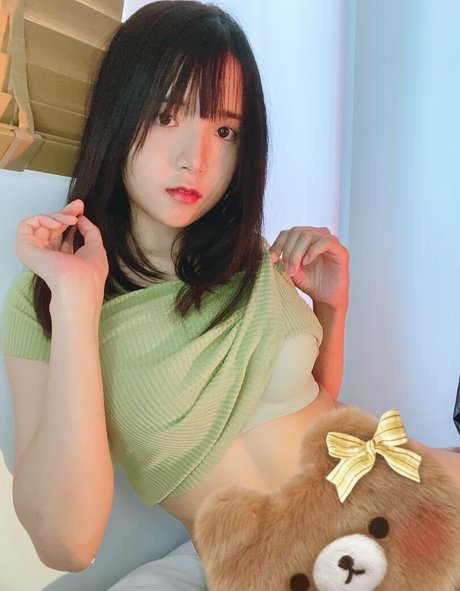 pikiichu model beautiful img