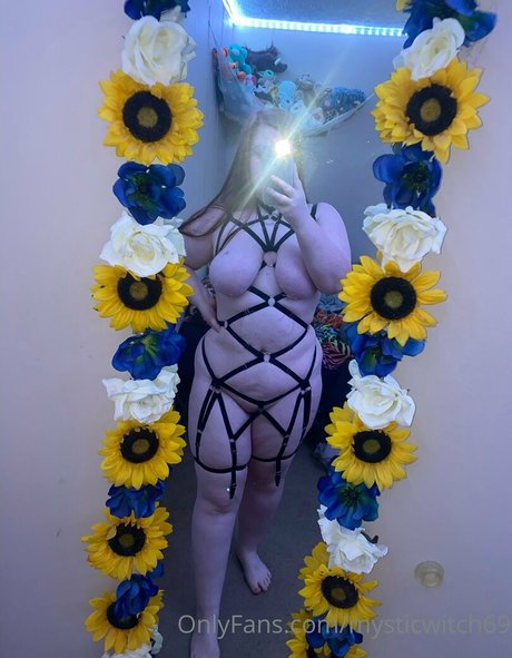 black naked onlyfans beautiful picture