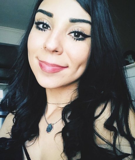 mature big tits onlyfans top photo