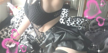 pillowjuice model xxx photos