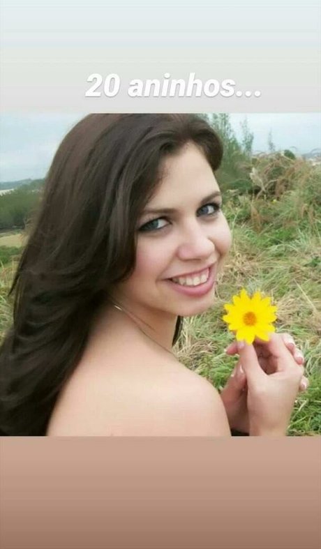 curvy lingerie onlyfans naked picture