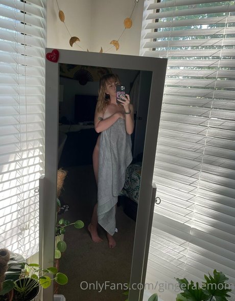 gingeralemom sex model pictures