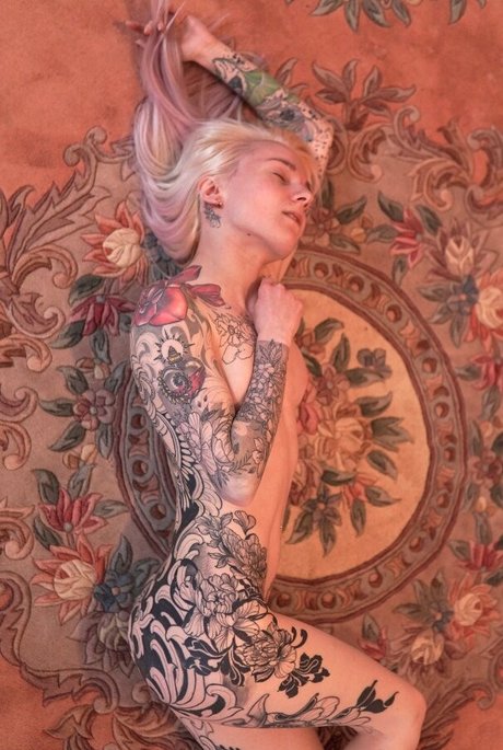 inkedlolita naked star galleries
