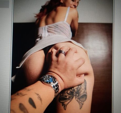 Emypunk96 nude pornstar pic