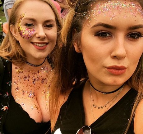 Lucy Whittingham naked model galleries