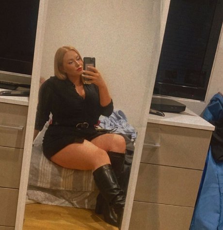 Lucy Whittingham pornstar xxx images