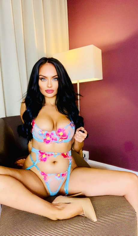 clarajanex perfect actress gallery