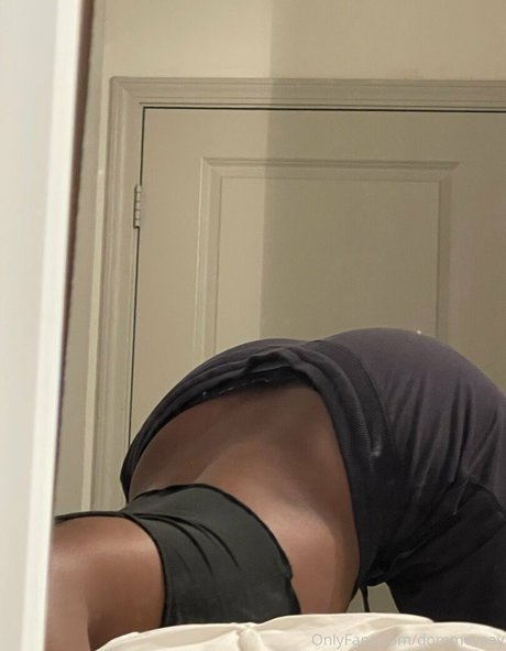 dommevaay free star img