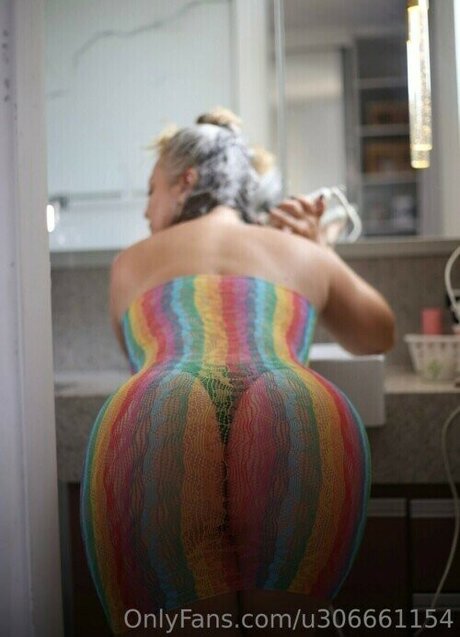 Jennifer Gobbi hot star archive