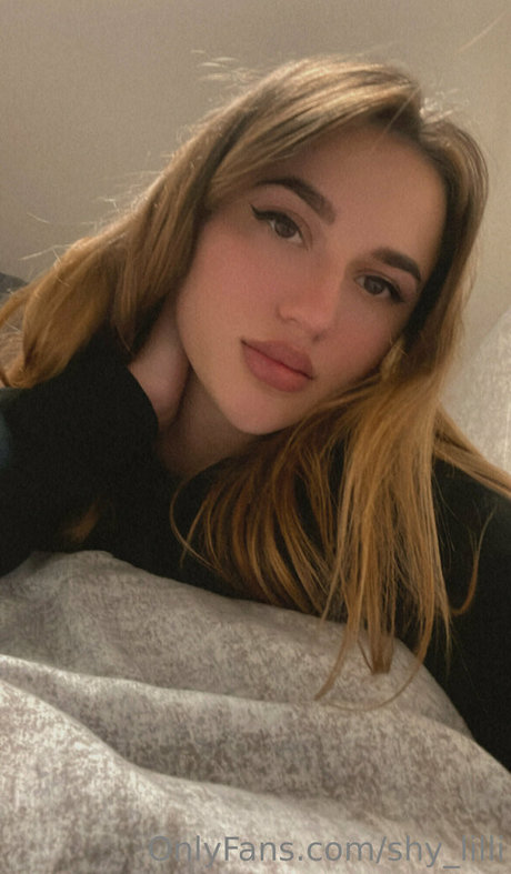 shy lilli profile pic