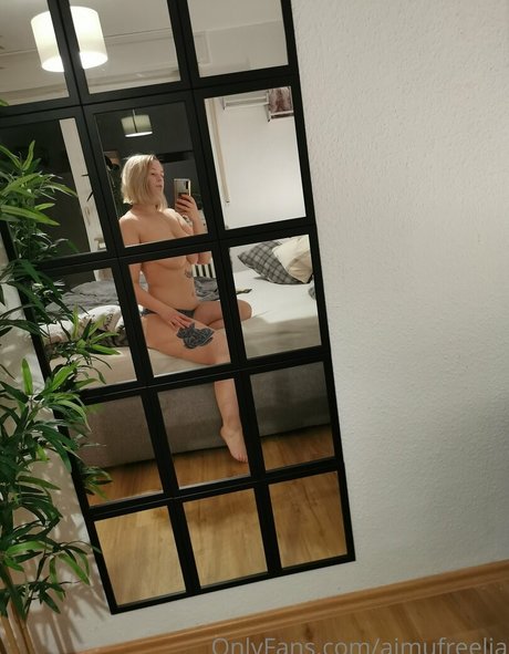 aimufreelia pornstar nude archive