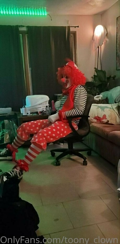 toony clown best actress pictures