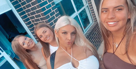 Chloe C star art gallery