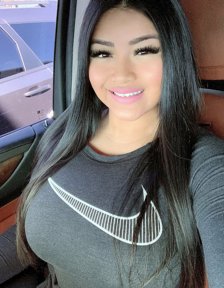 wildasianflower perfect model picture