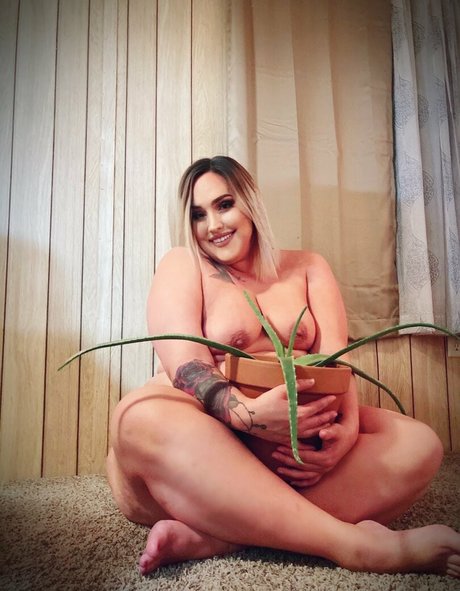 luxxxstone xxx actress img