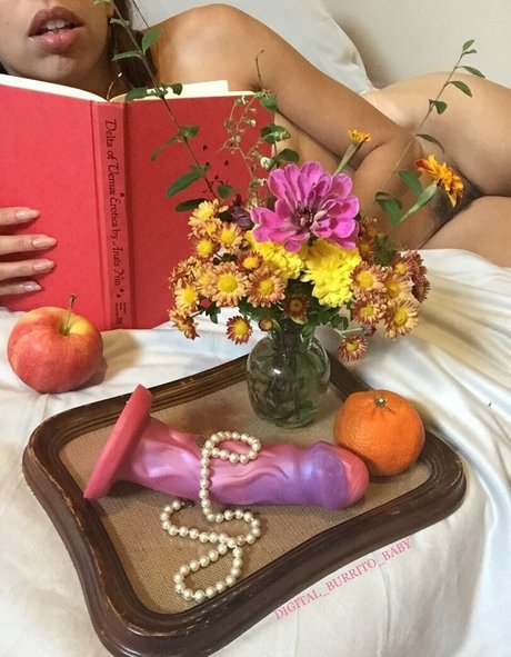 amateur asian onlyfans erotic image