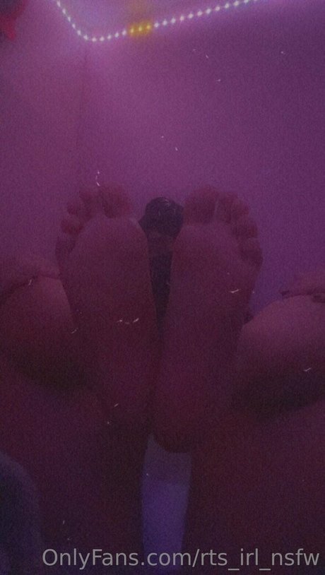 rts irl nsfw actress photo