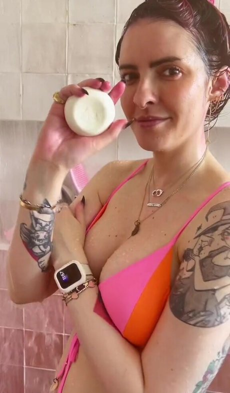 Karen Bachini star pretty archive