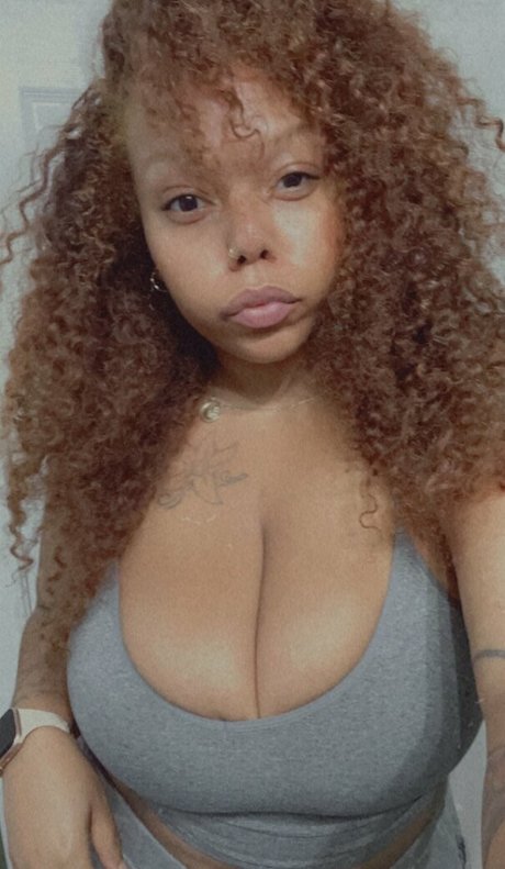 BadGyalGoodLife nude actress photos