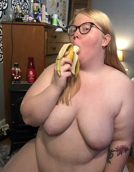 chubbyhannah pornstar exclusive galleries