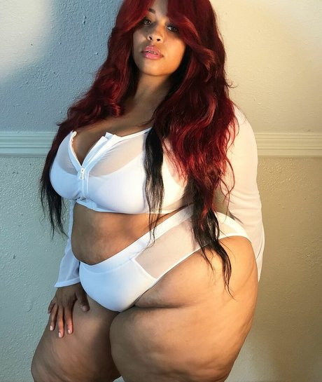Jasmine Gunn star perfect pic