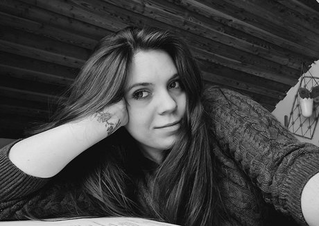 no panties onlyfans beautiful naked pic