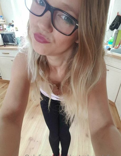 blonde cumshot onlyfans sexy naked photo