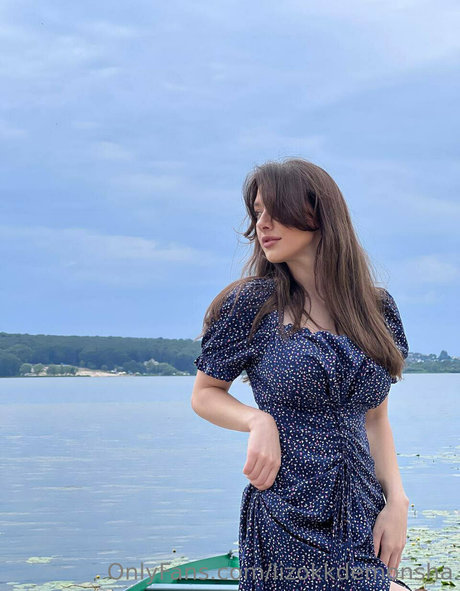 blonde deepthroat onlyfans pornographic pics