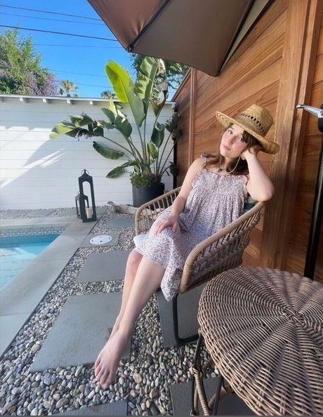 teen footjob onlyfans free pic