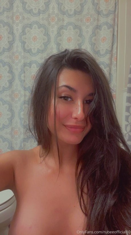 rubeeofficial star adult pictures