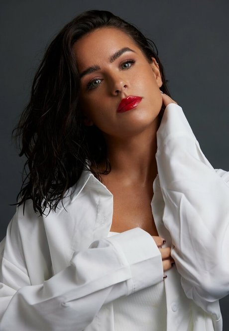 Georgia May Foote adult model galleries