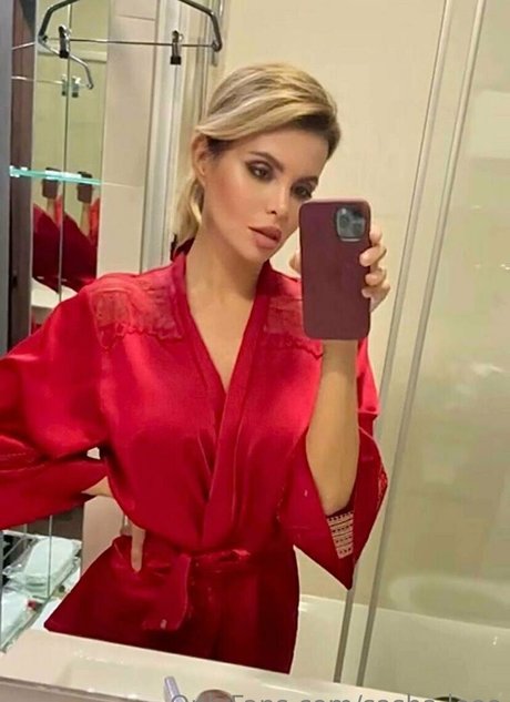 sasha leee model pornographic pictures