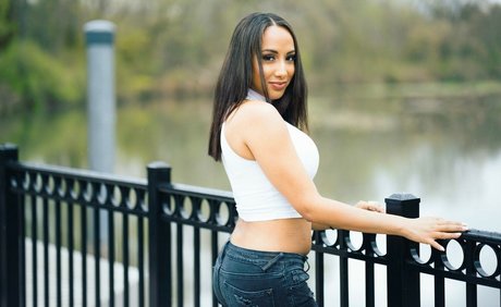 cute babe onlyfans porn archive