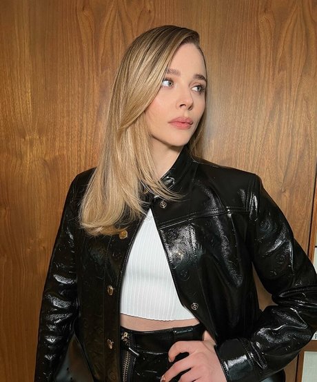 cuckold wife onlyfans hot sexy image