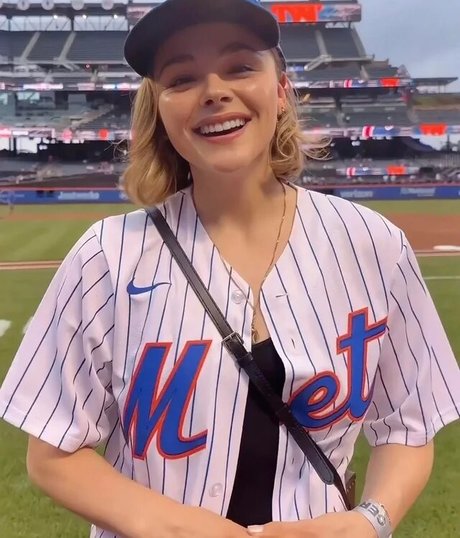 missionary onlyfans hot sexy image