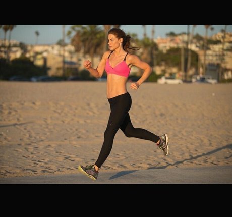 Courtney Hope erotic actress image