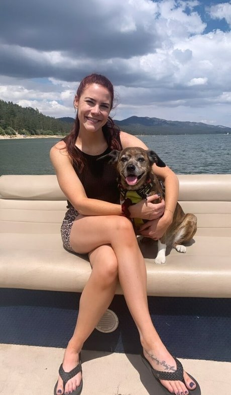 Courtney Hope pretty pornstar img