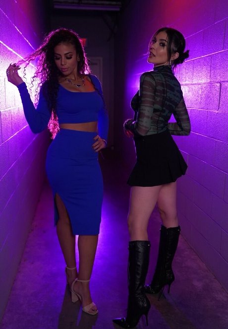 curvy kitty onlyfans hd images