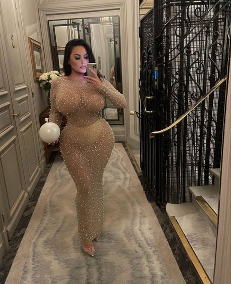 teen fake tits onlyfans free porn picture