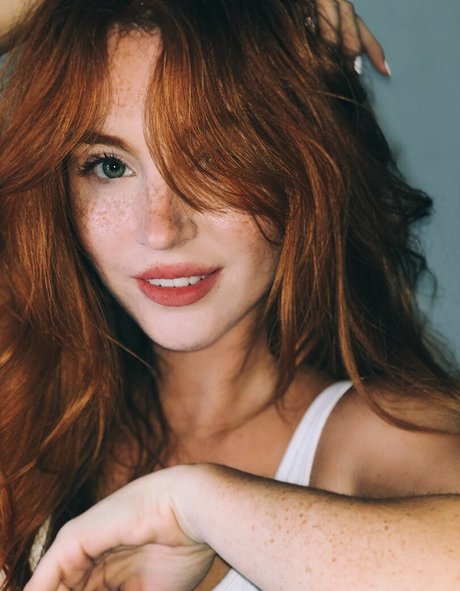 red hair onlyfans nudes photos